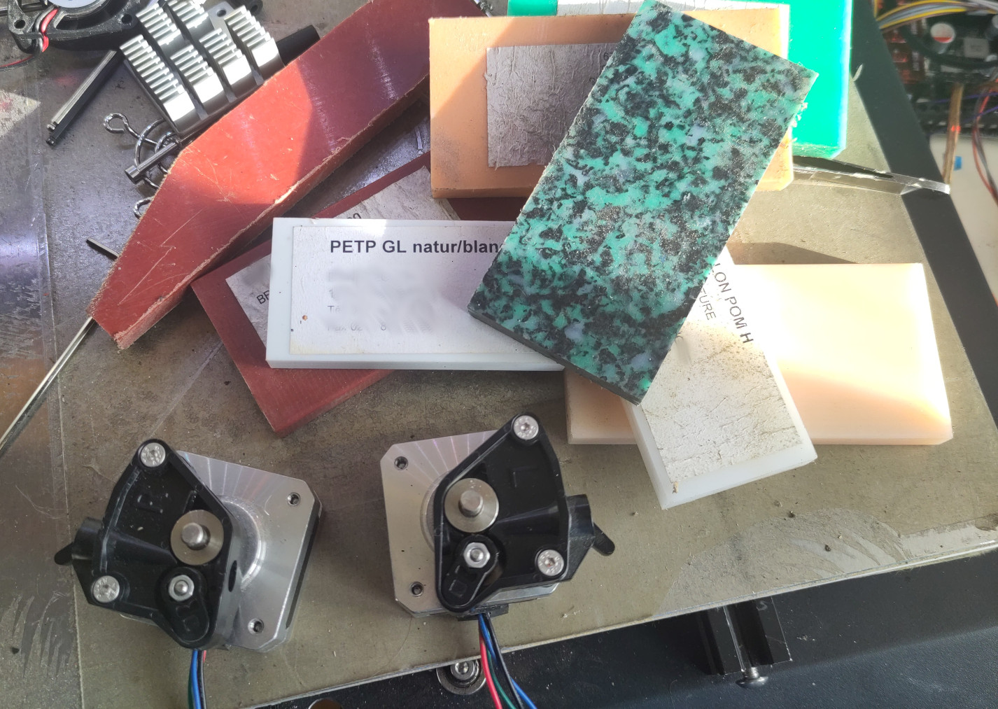 Parts for the new extruder